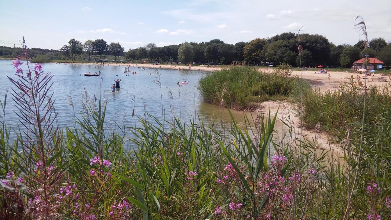 Poort Van De Veluwe Voorthuizen Esterno foto