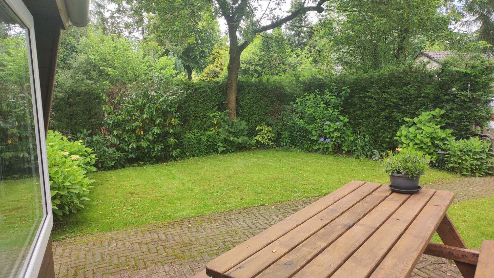 Poort Van De Veluwe Voorthuizen Esterno foto