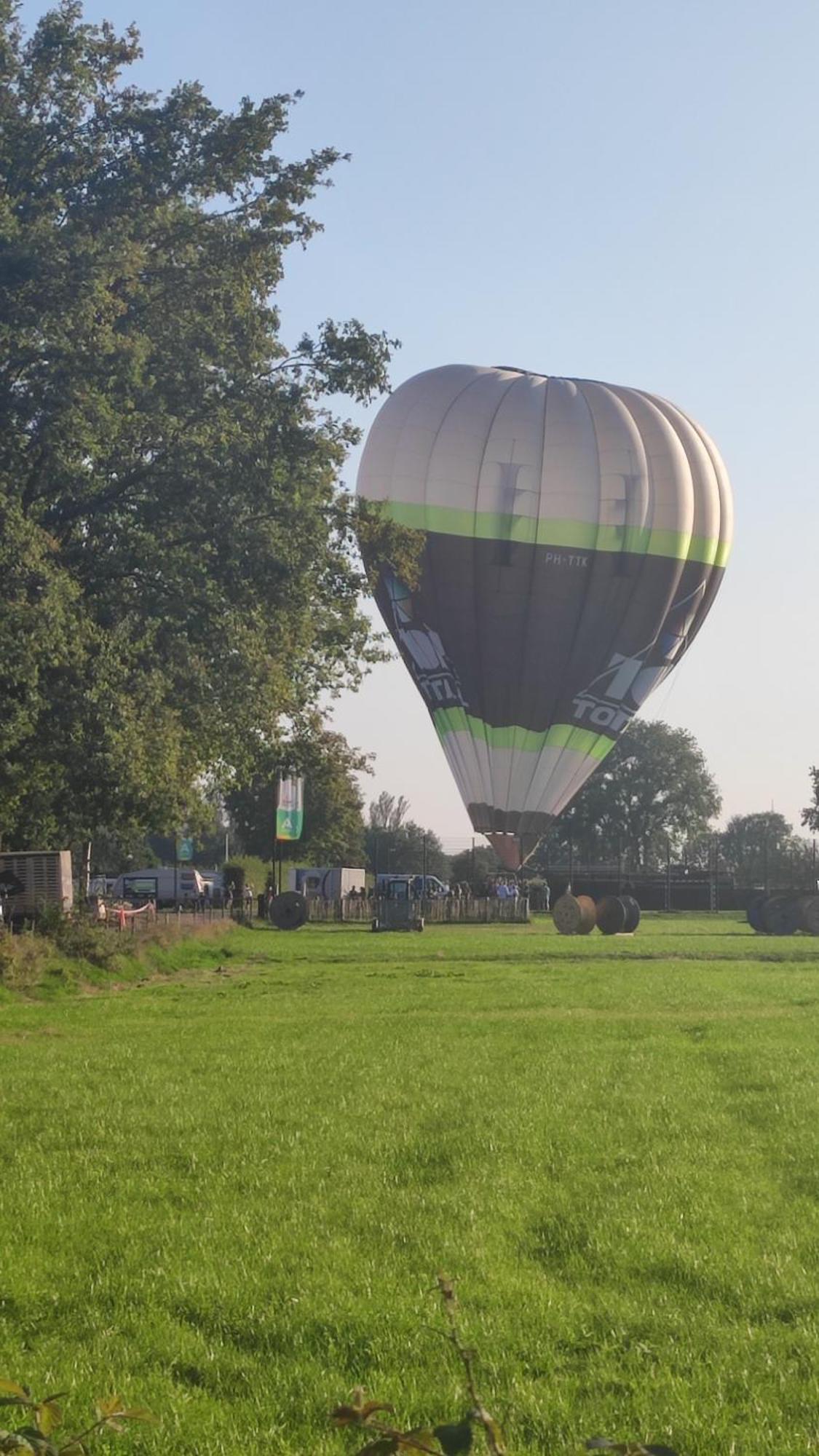 Poort Van De Veluwe Voorthuizen Esterno foto